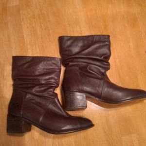 Womens vintage patricia nash boots